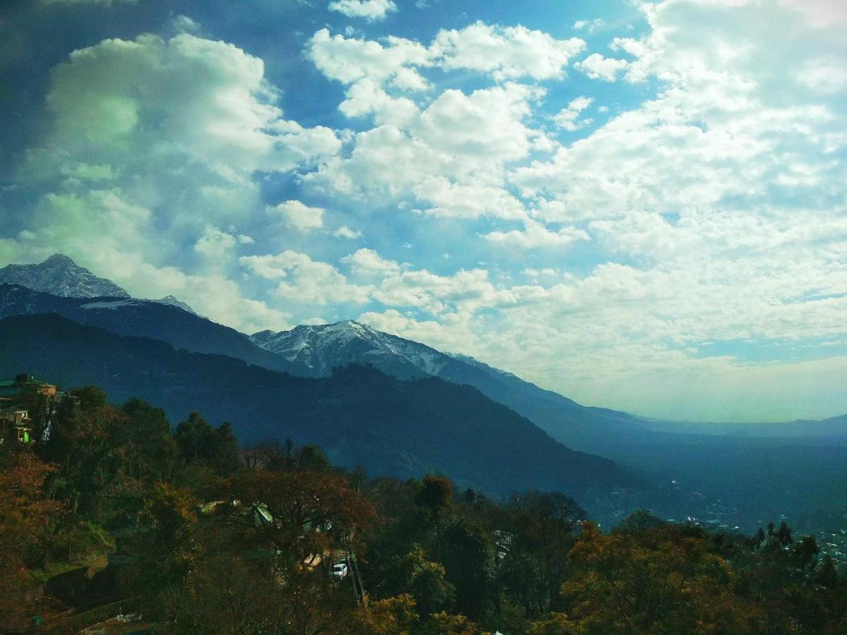 Hotel Bliss Valley Dharamshala - Beautiful View Of Mountains From Rooms Buitenkant foto